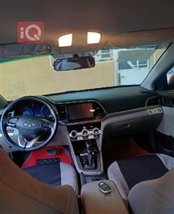 هیوندای ئەلەنترا